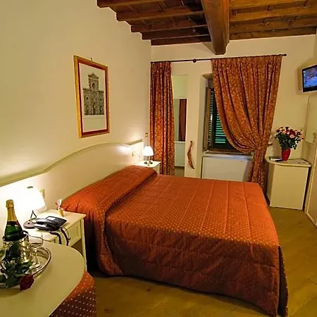 San Michele Szálloda 3*